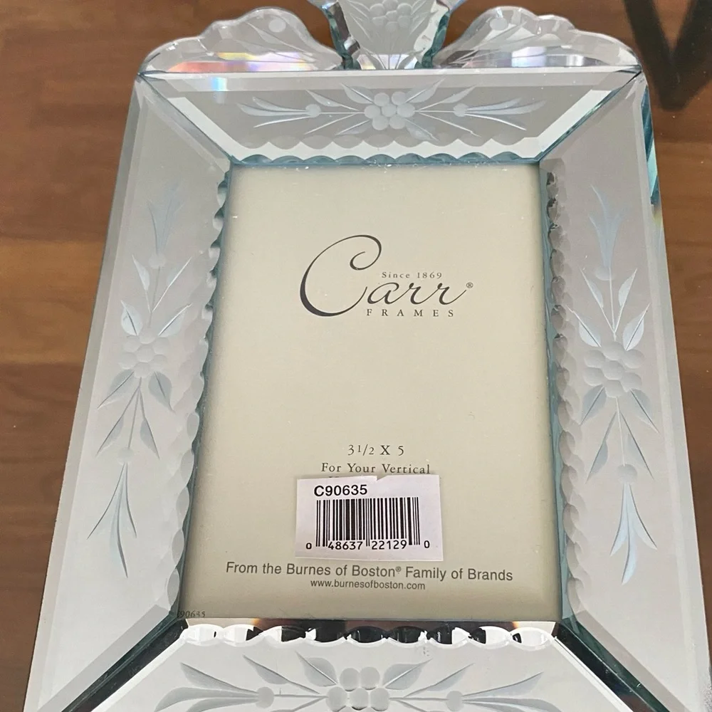 New Vintage Etched Mirror Top Arch Photo Frame - Picture 3 of 4